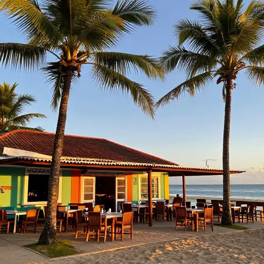 Descubra o RESTAURANTE PRAIA GRANDE