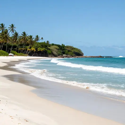 Praia do Olho D'Água: Um Paraíso à Beira-Mar